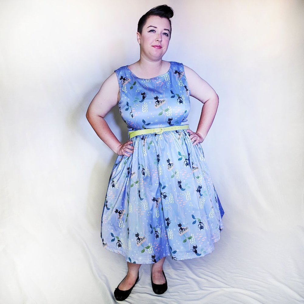 Lindy Bop Mermaid Cat Lilac Dress w/ Matching Belt